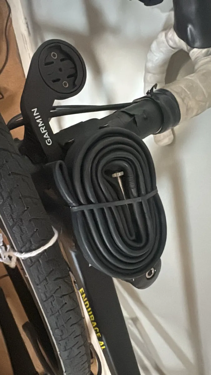 Road Bike - Image 2