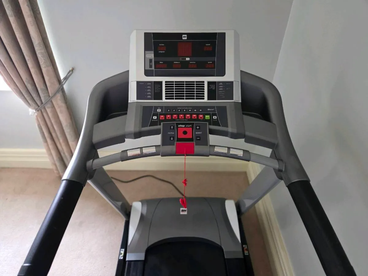 Treadmill - Image 3