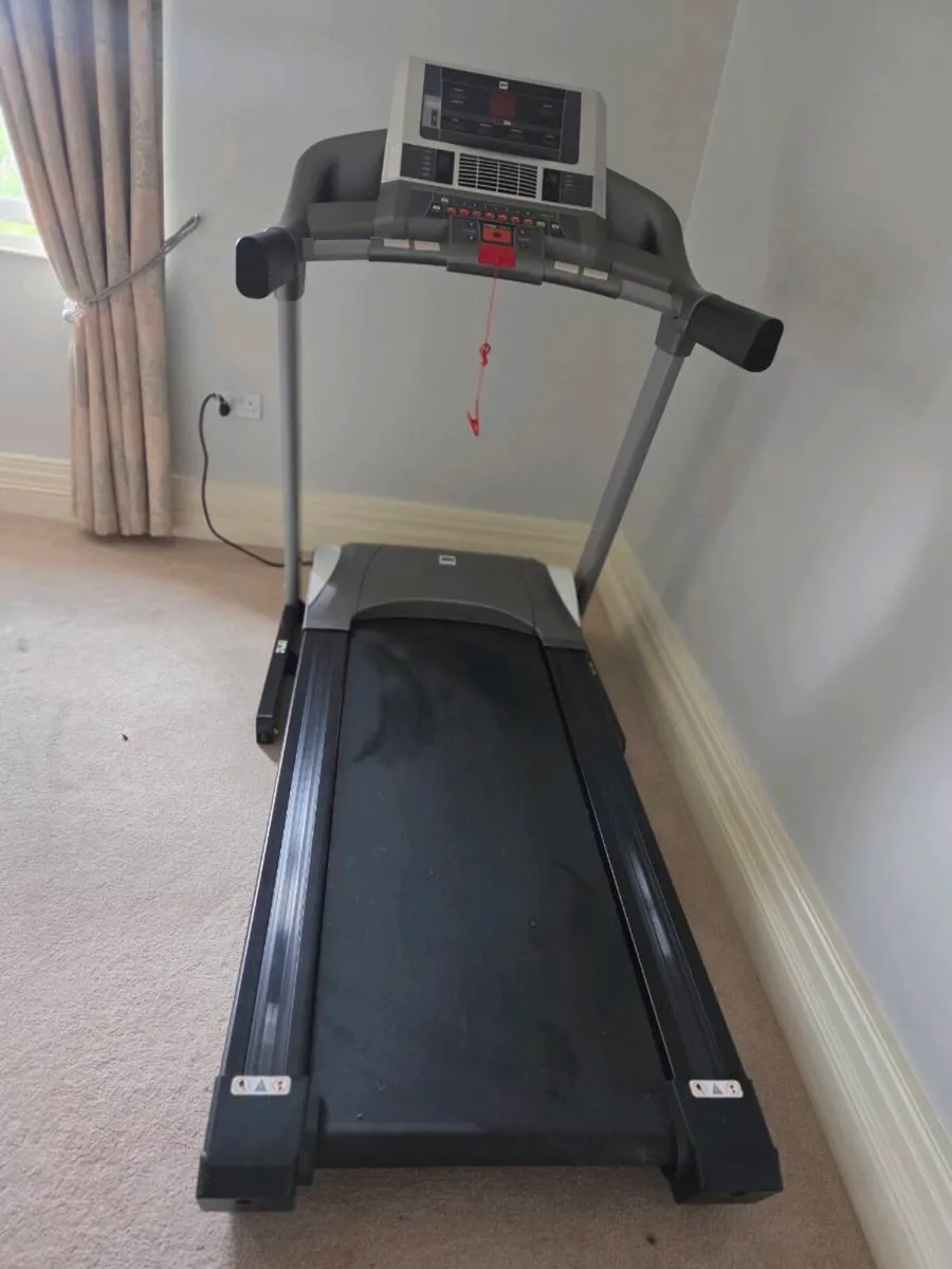 Treadmill - Image 1