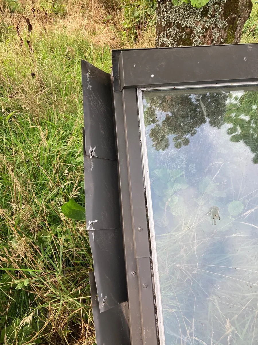 Velux Window Size UK08 - Image 1