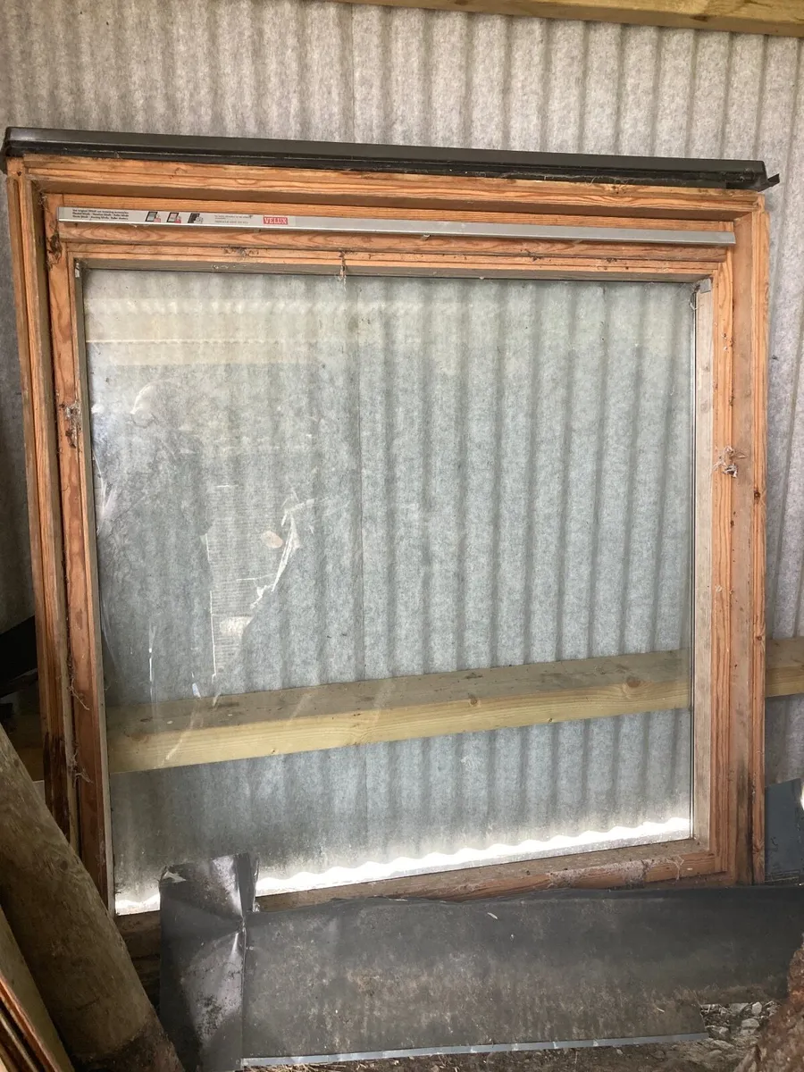Velux Window Size UK08 - Image 4