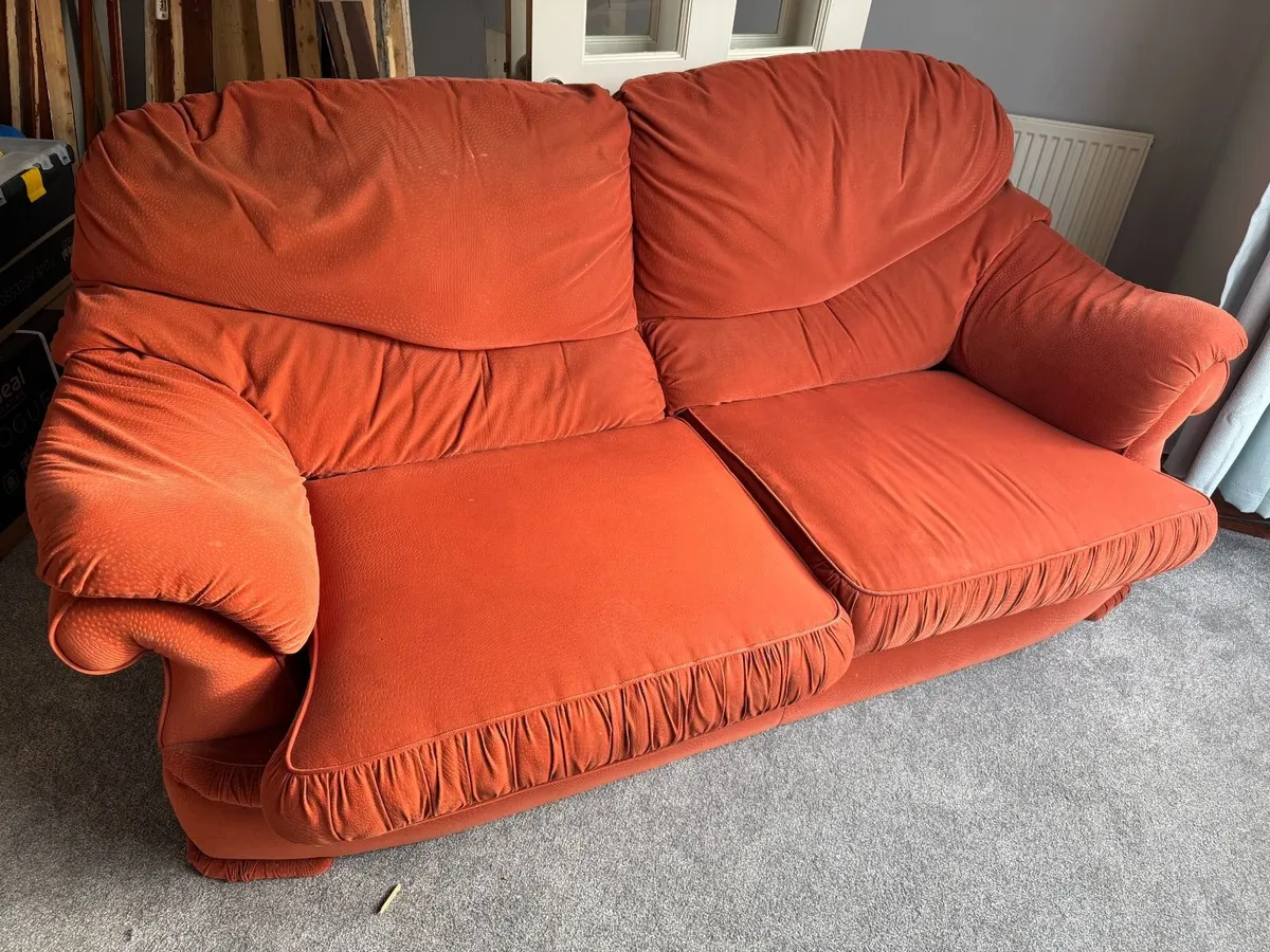 Sofa & 2 armchairs - Image 3