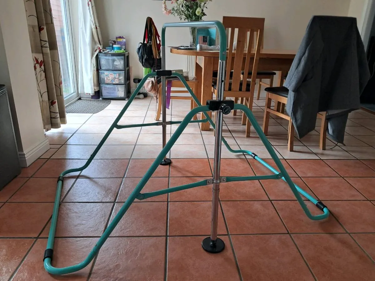 Blue Foldable Gymnastics bar - Image 4