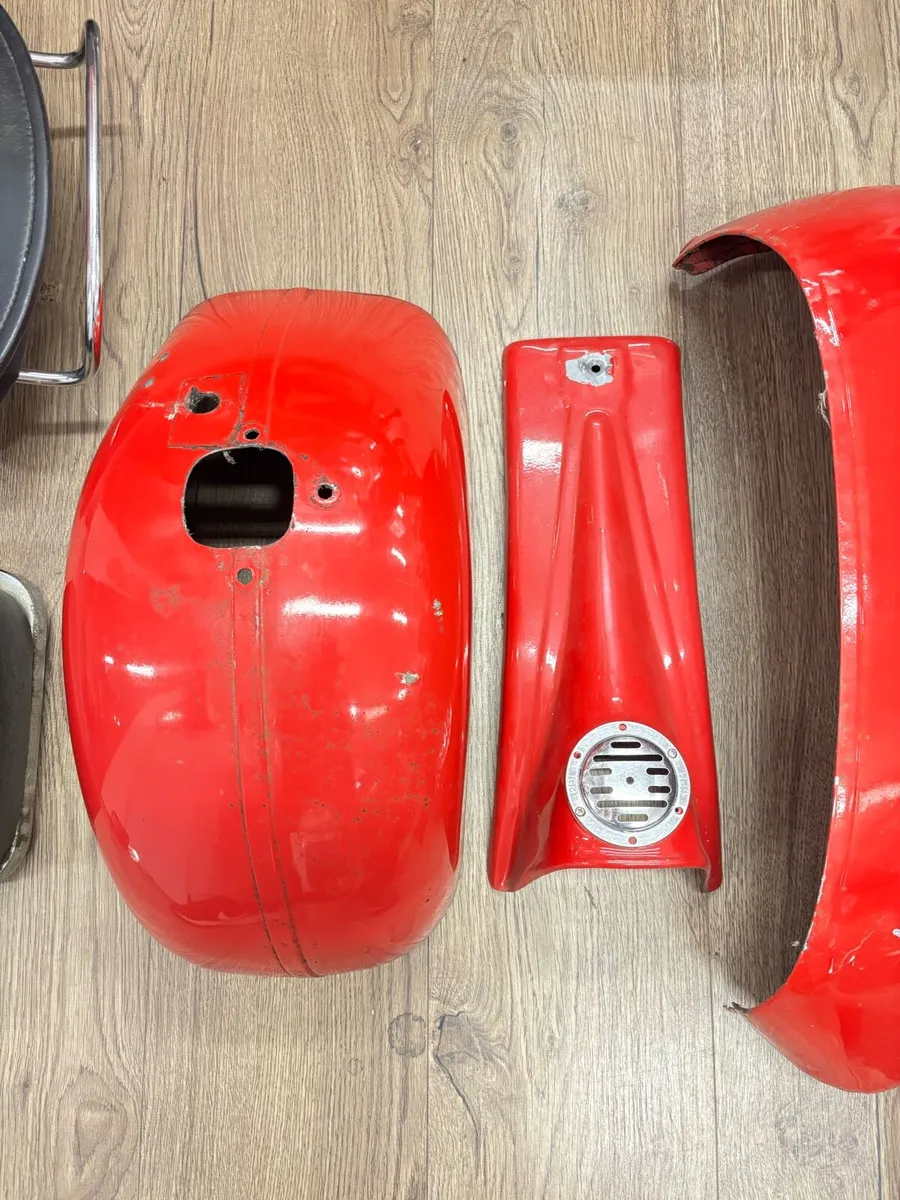 PX / LML conversion to 1960s Vespa body kit - Image 3