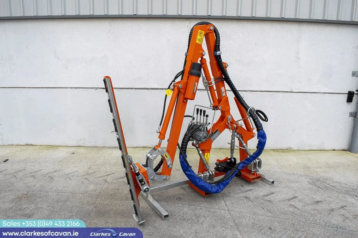 New Rinieri BRM150 Hedge Trimmer - Image 2
