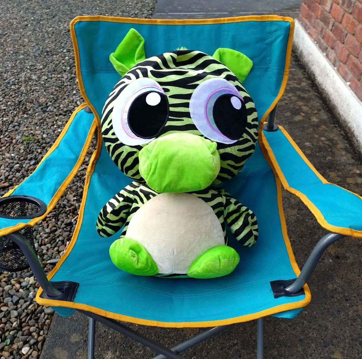 GREEN/BLACK SOFT TOY (USED). - Image 2