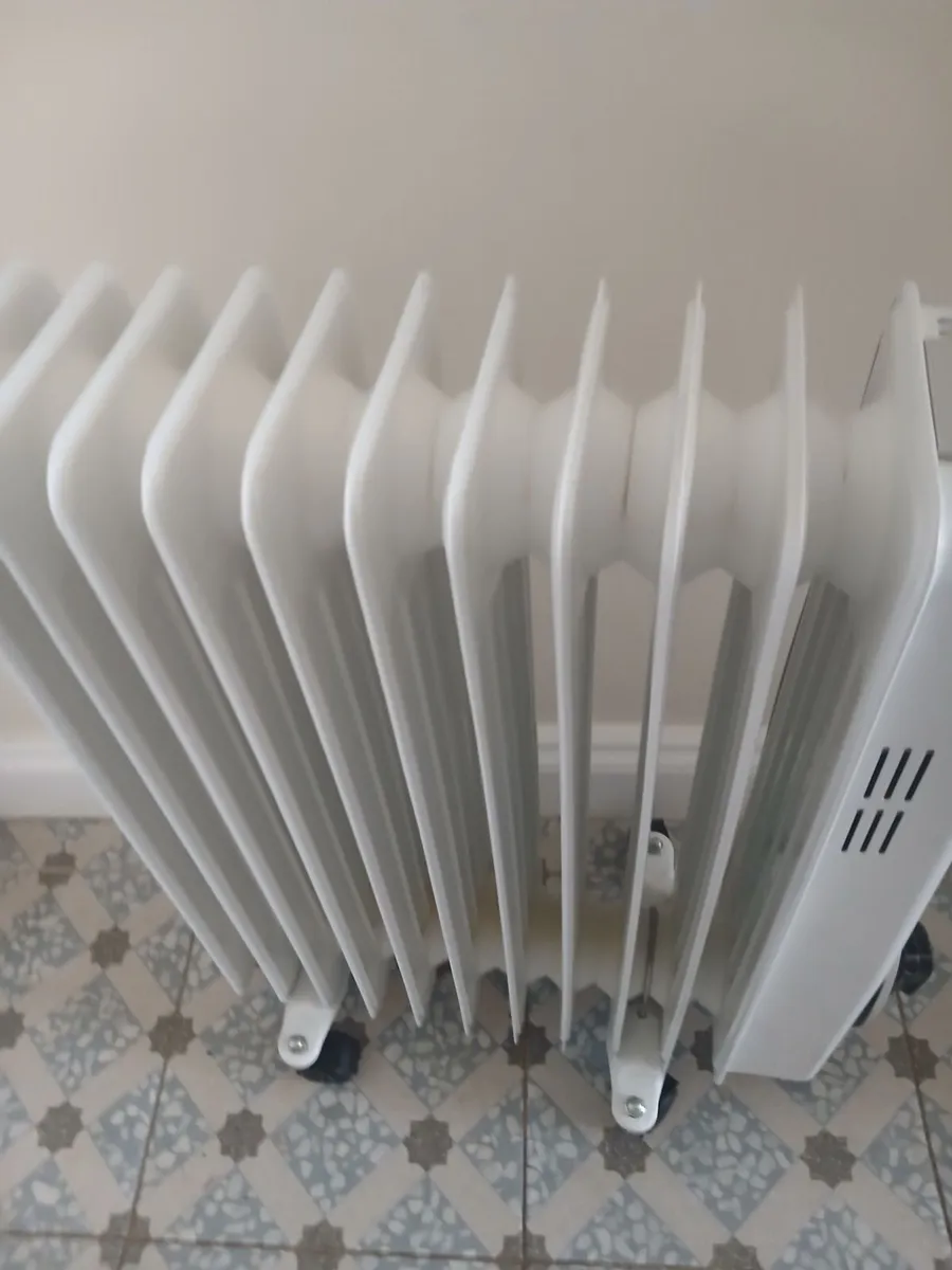 De Ville Electric Heater - Image 3