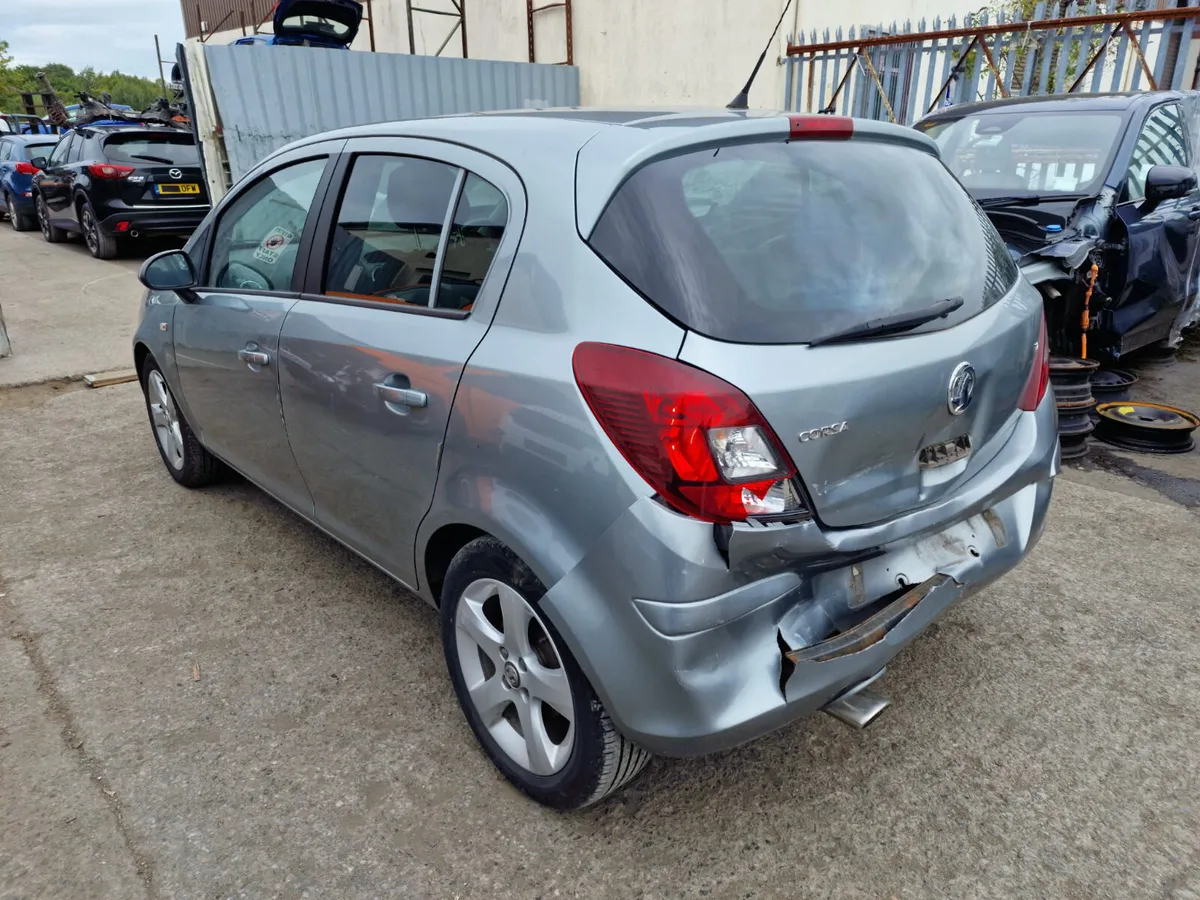 13 OPEL CORSA A12XER 1.2PETROL MANUAL FOR BREAKING - Image 3