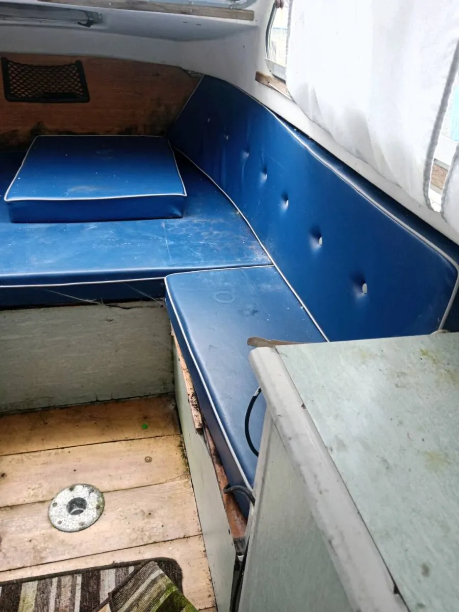 Viking Cruiser 22ft - Image 3