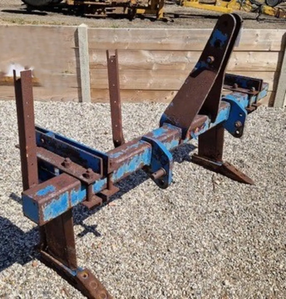RANSOME 2 LEG SUBSOILER - Image 1