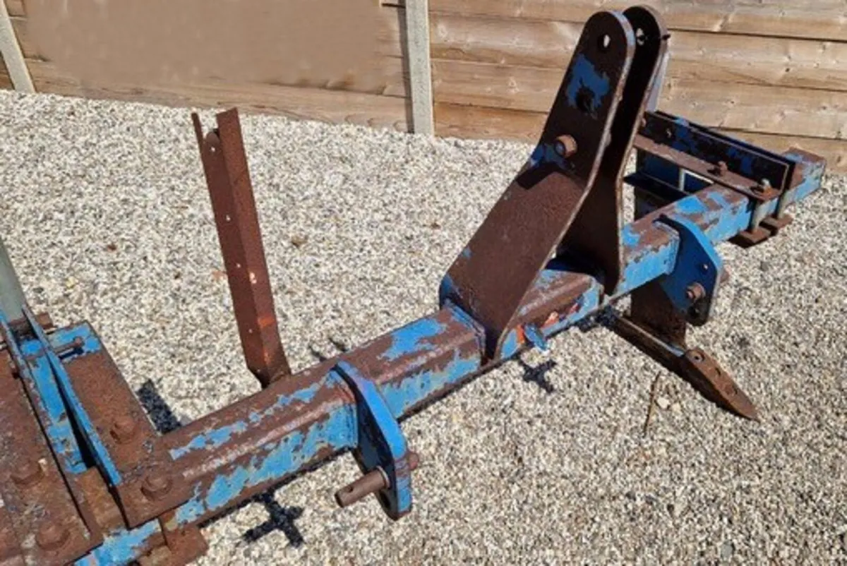 RANSOME 2 LEG SUBSOILER - Image 3