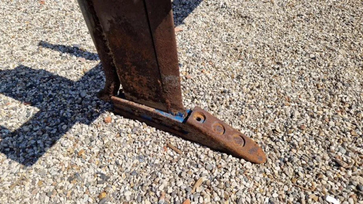 RANSOME 2 LEG SUBSOILER - Image 4