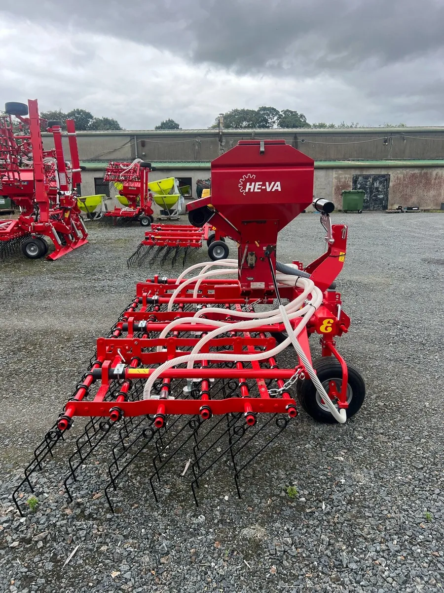 EINBOCK 3m GRASS HARROW & AIR SEEDER - Image 4