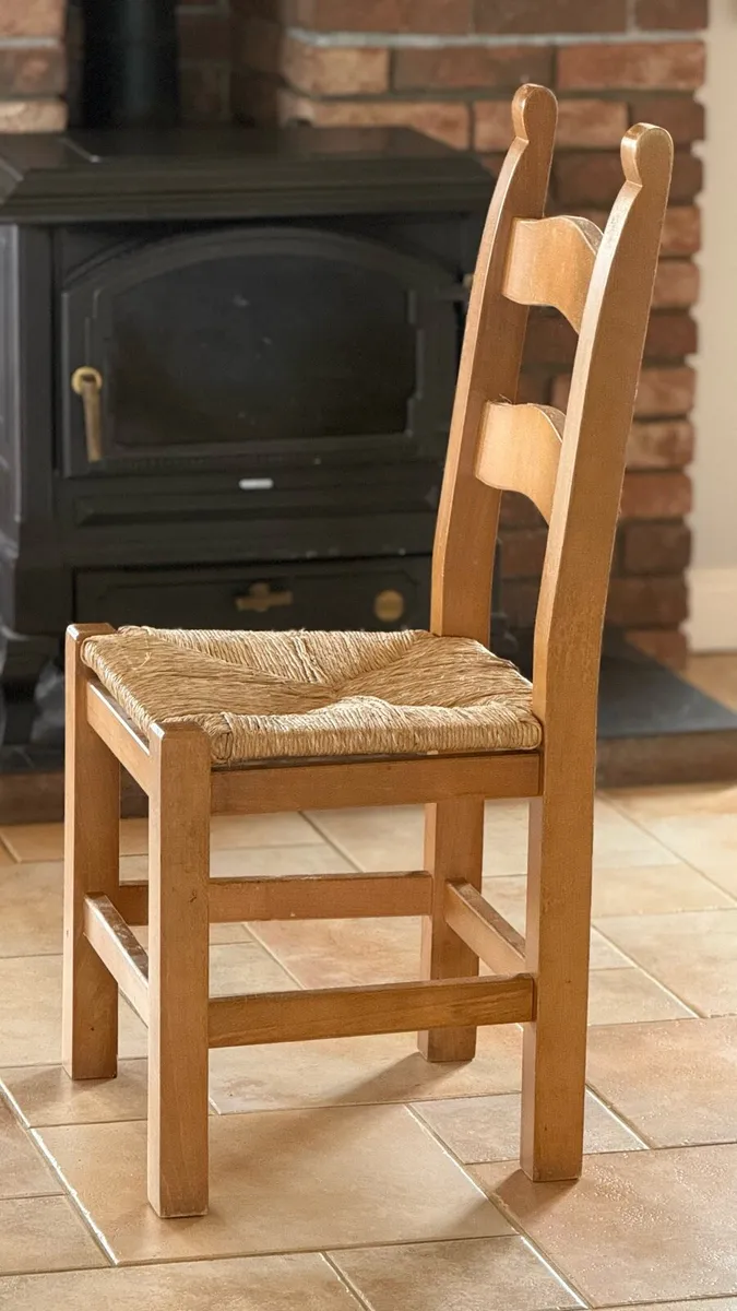 6 farmhouse chairs - Image 3