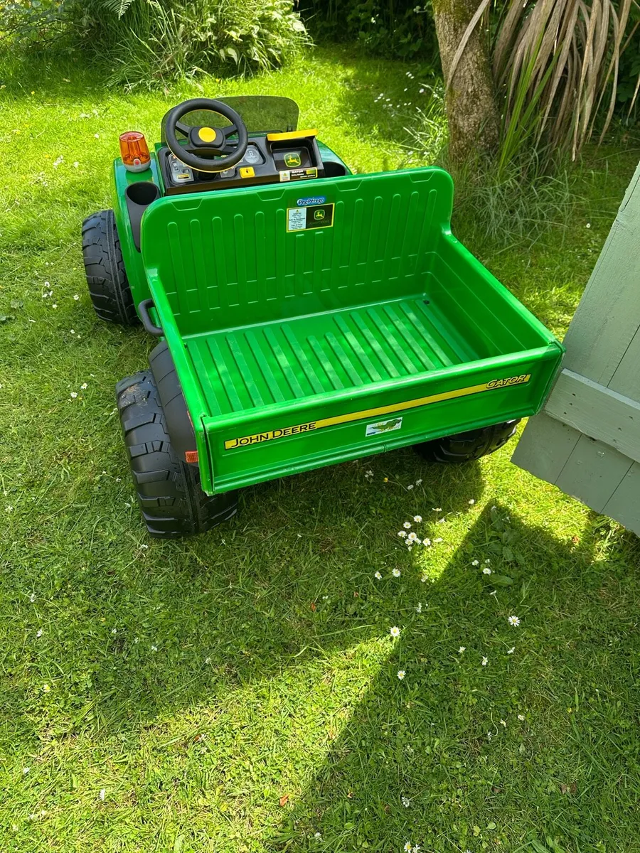 Kids tractor and quad bike - Image 2