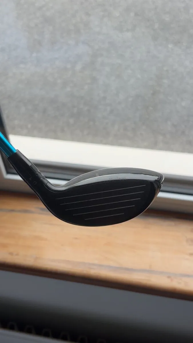 Titleist gt2 5 wood left handed - Image 3