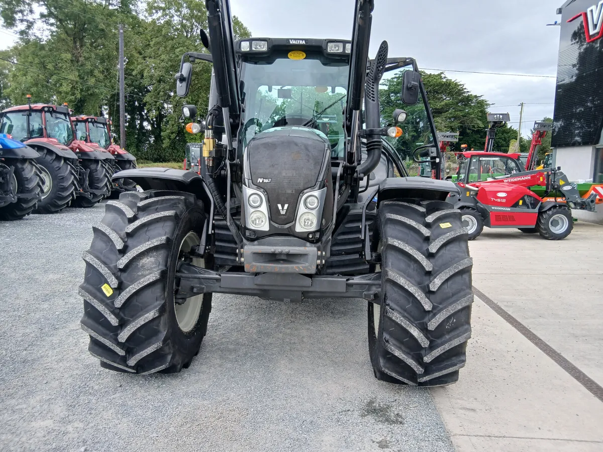 2017 Valtra N163v - Image 3