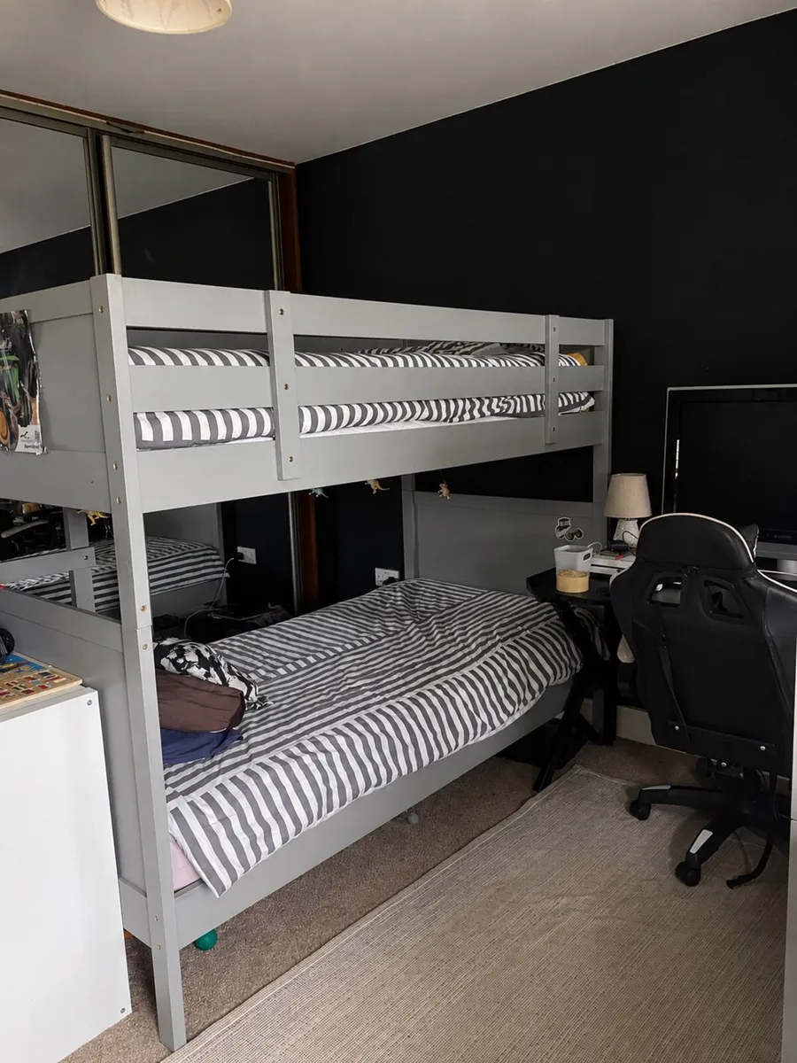 Bunk beds - Image 3