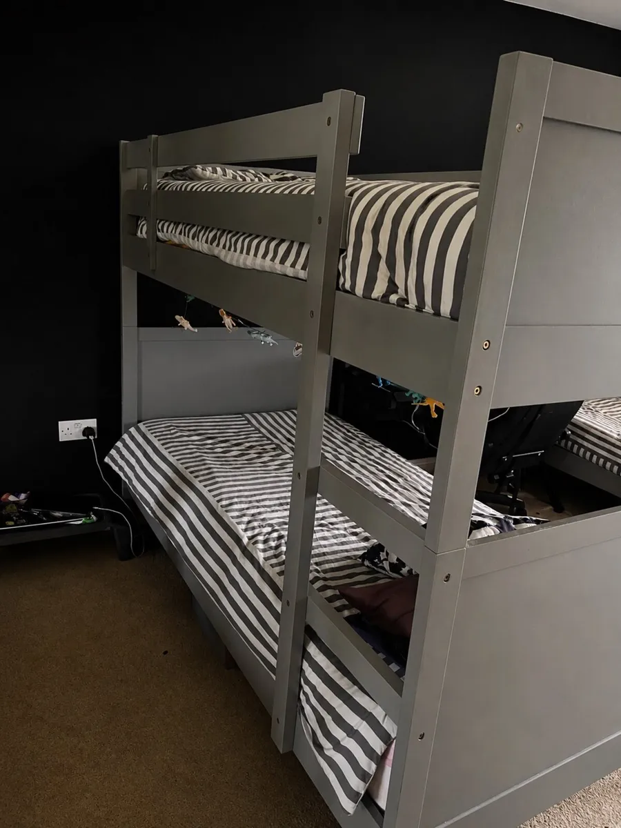 Bunk beds - Image 2