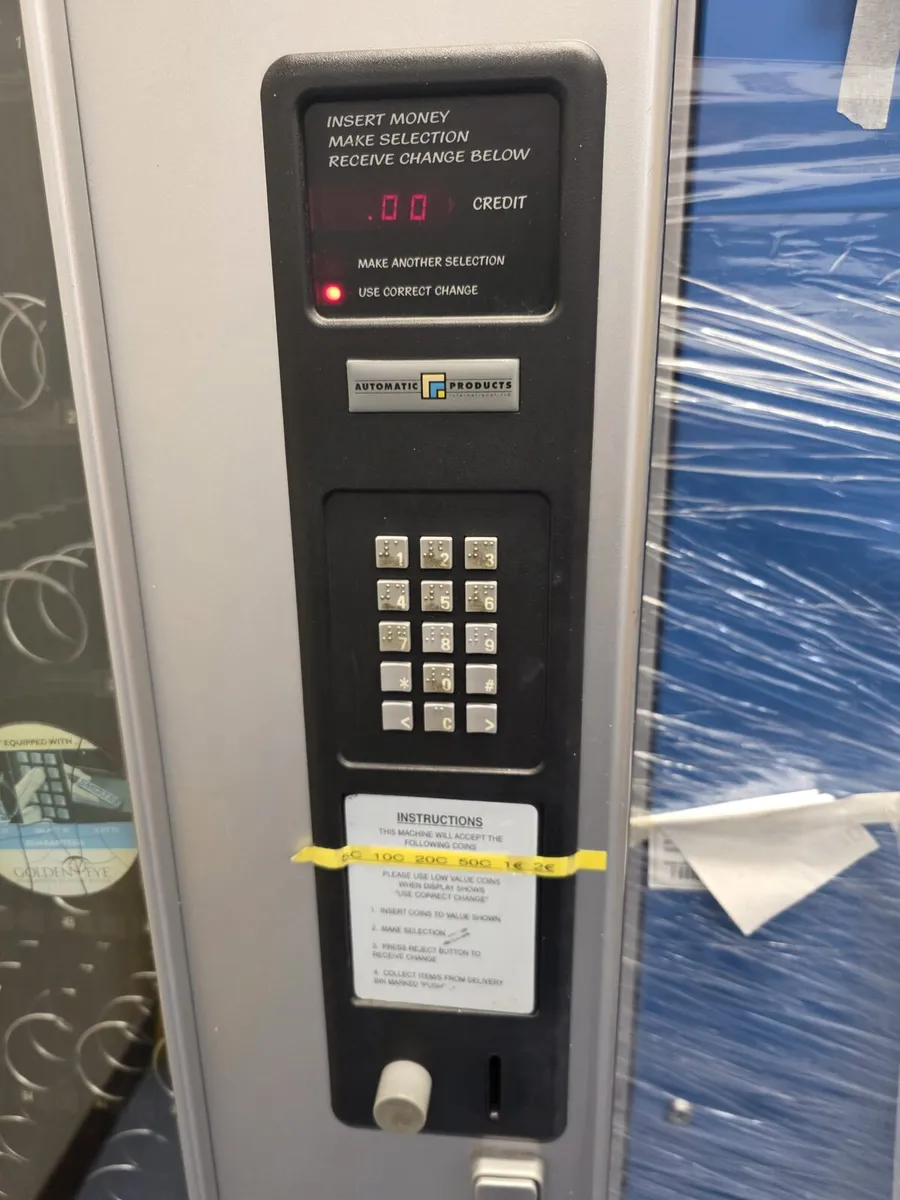 Combination vending machine - Image 2