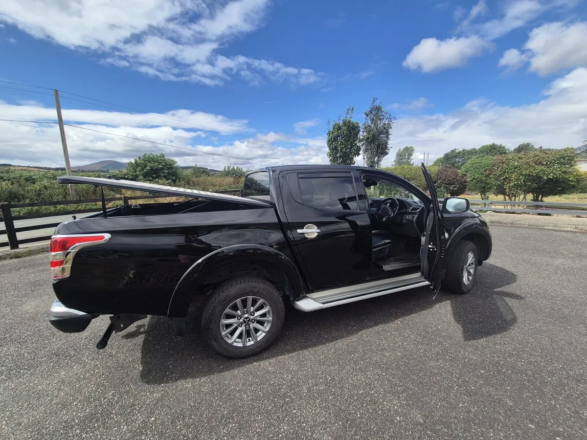 Mitsubishi L200 2016 - Image 2