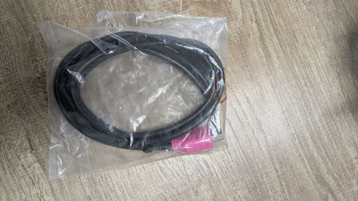 HDMI cable - Image 3