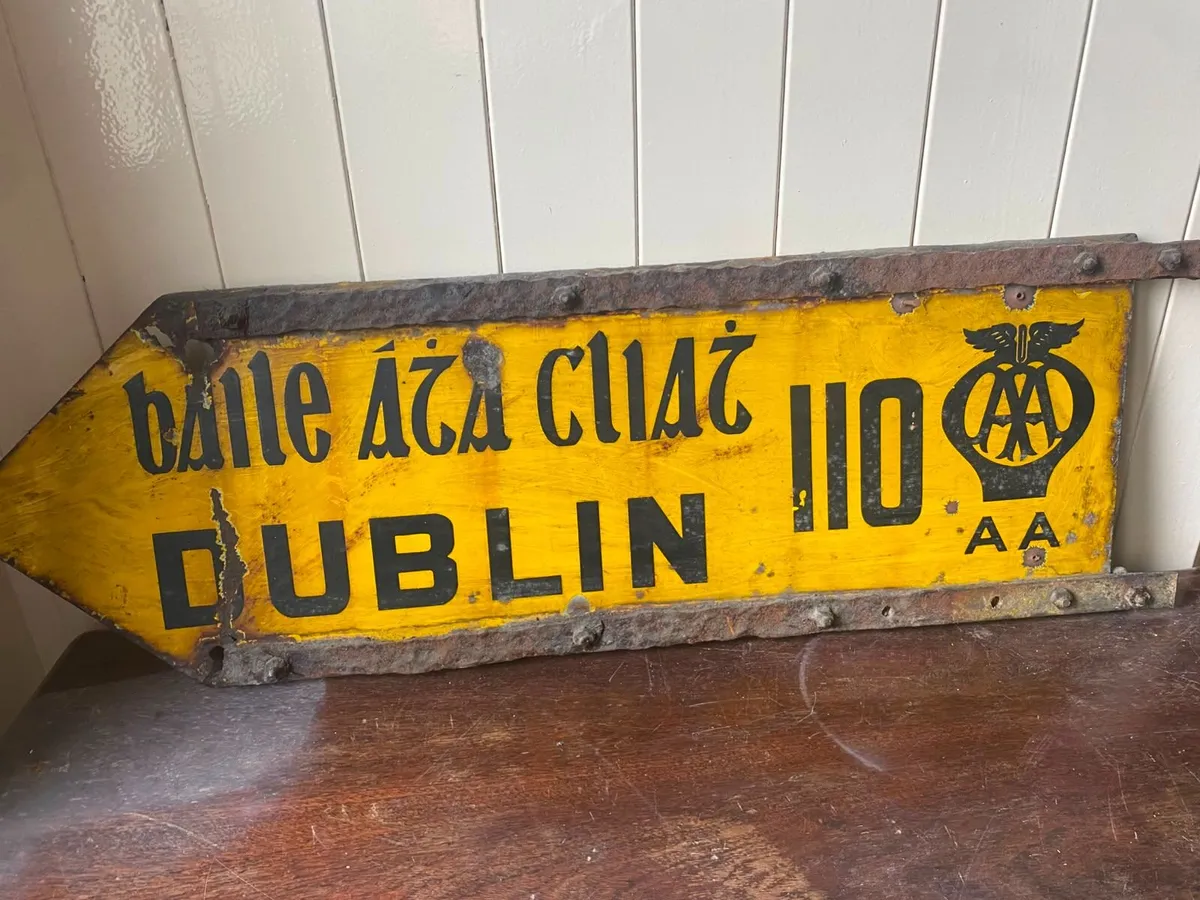 Pub memmorbilia - Image 4