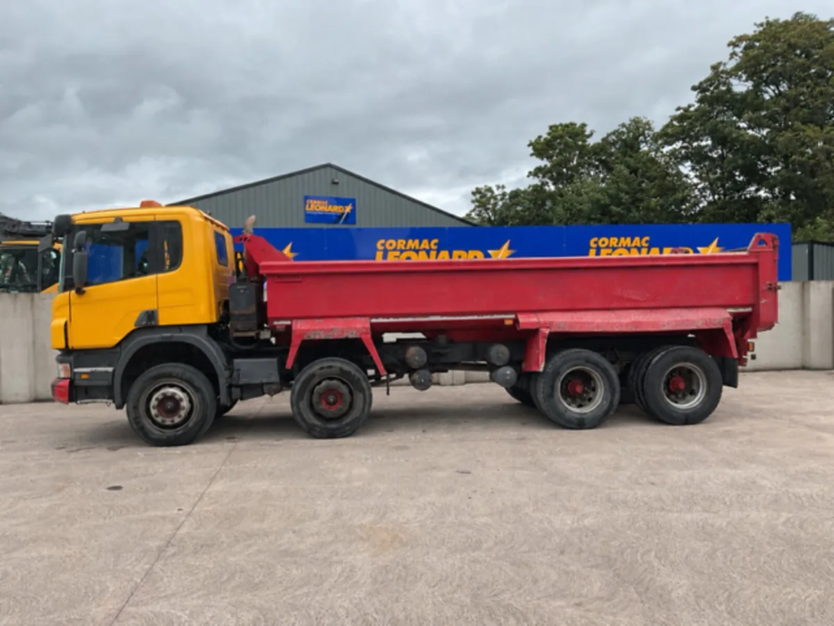 2009 Scania P380 8x4 Tipper - Image 3