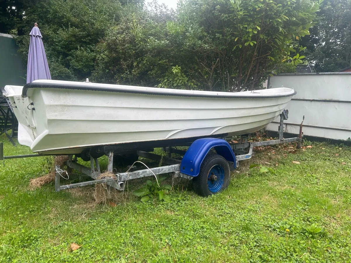 Bonwitco boat and trailer - Image 3