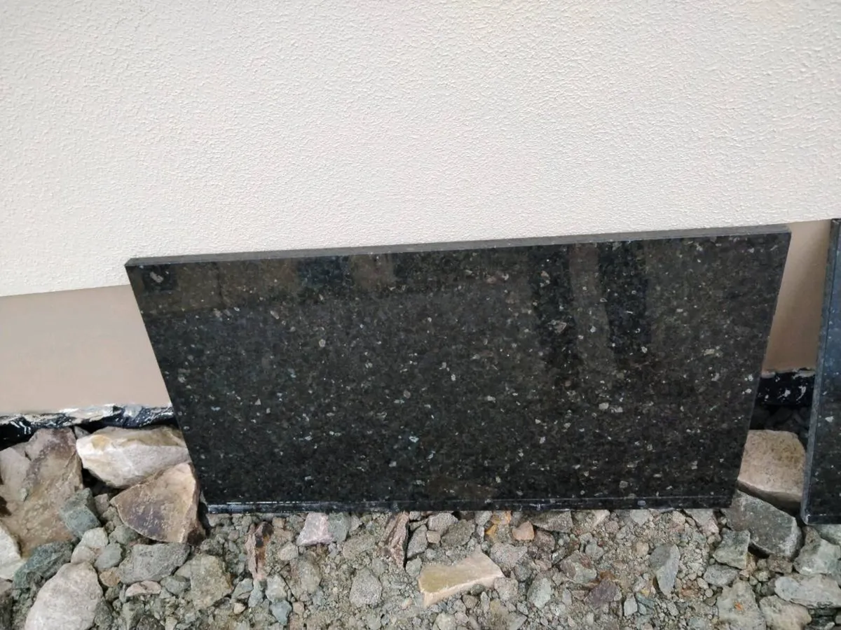 Granite worktop - Image 3