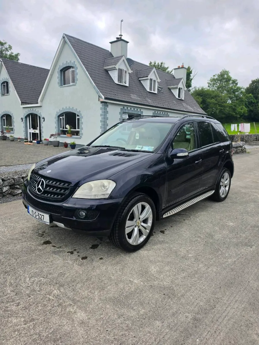 Mercedes ML 320 - Image 1