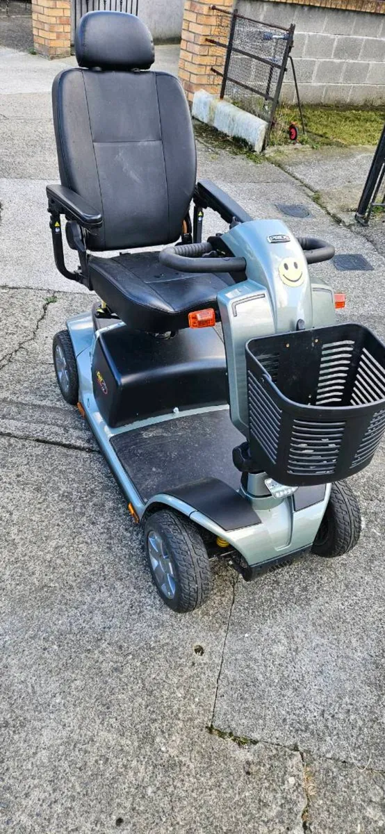 Mobility scooter - Image 1