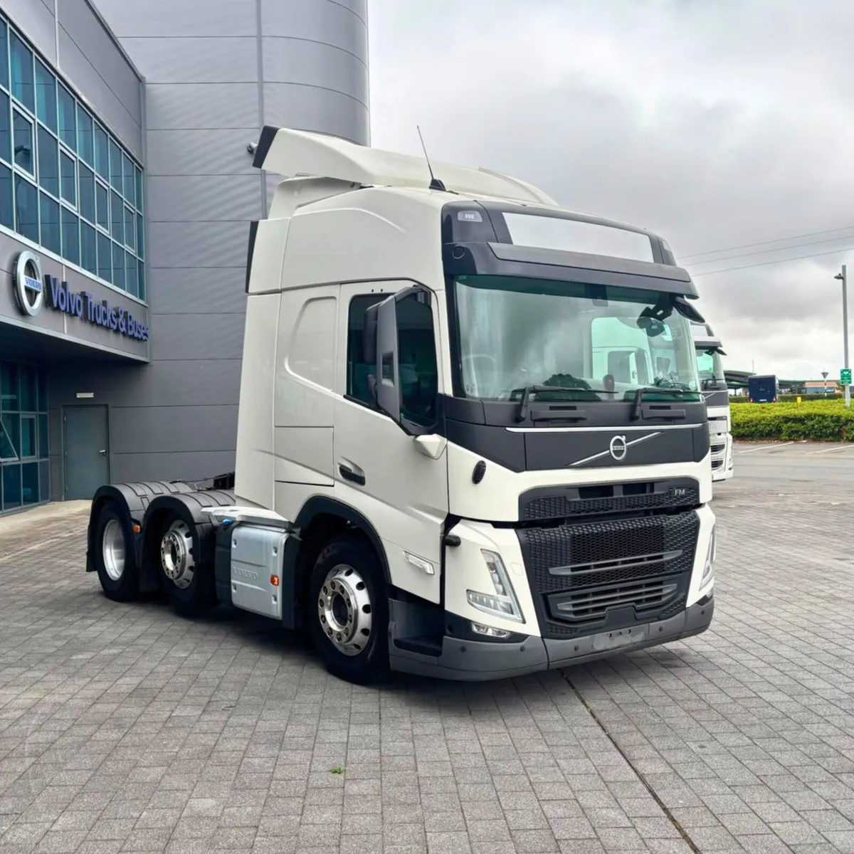 Volvo FM460 - Image 3