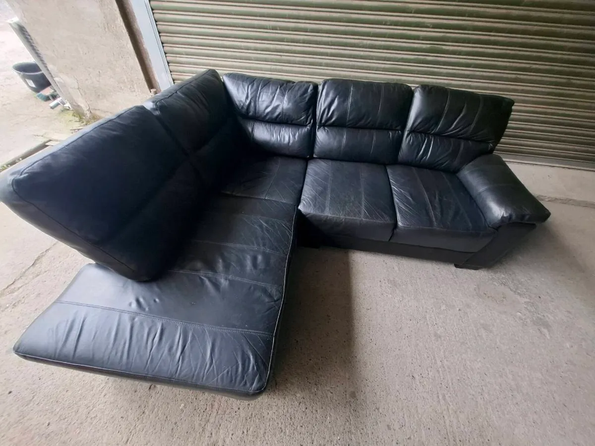 Wyvwrn L shape leather sofa (DELIVERY) - Image 2