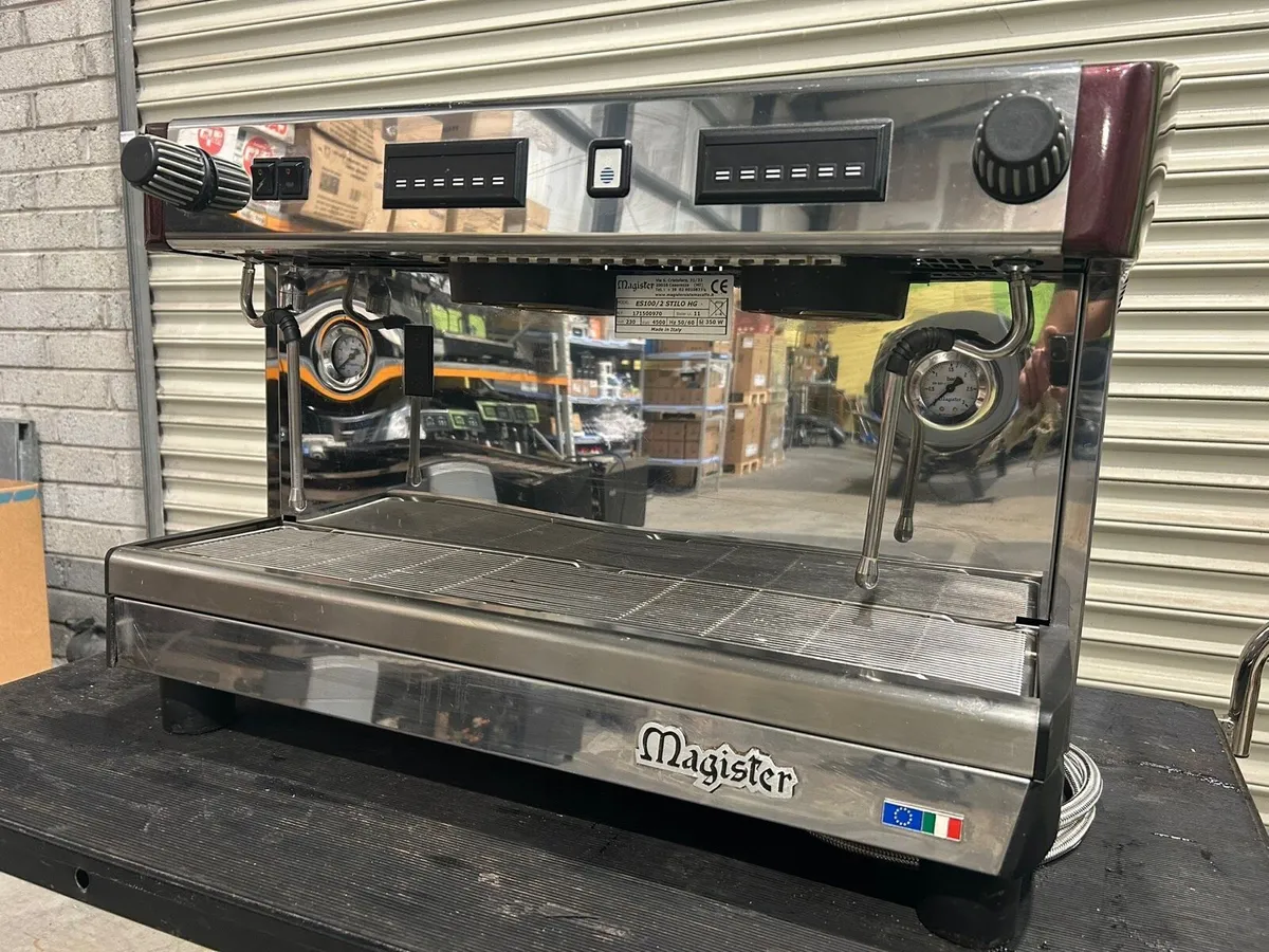 Used commercial coffee machine - Image 1