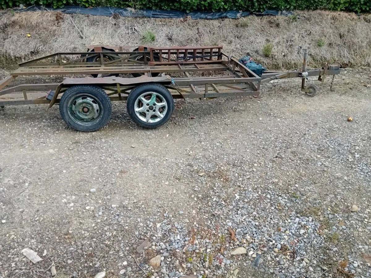 Trailers - Image 3