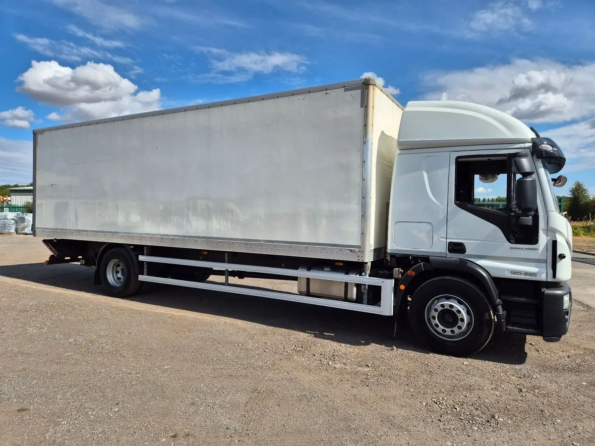 Couriers..transport services ..furniture removels - Image 1