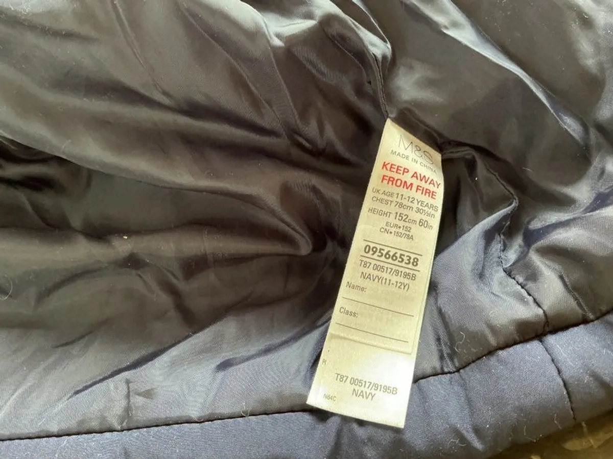 M&S boys navy padded coat - Image 3