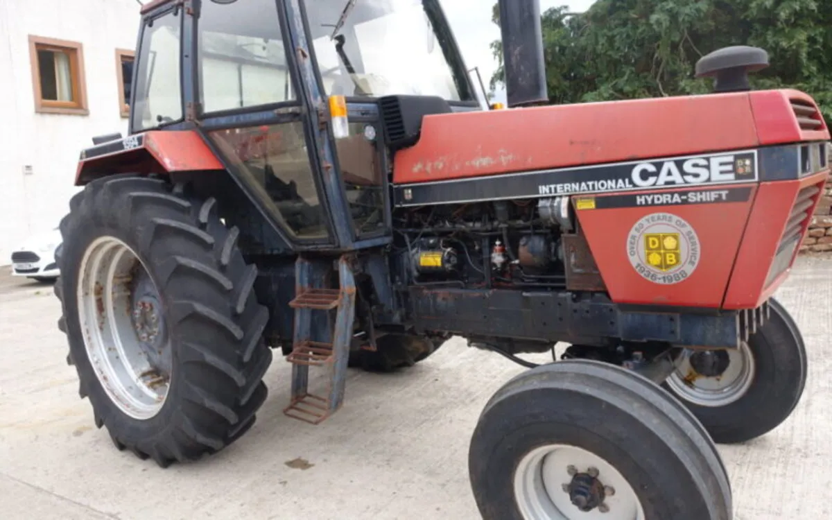 CASE 1594 2WD HYDRASHIFT "COMMEMORATIVE EDITION" - Image 2
