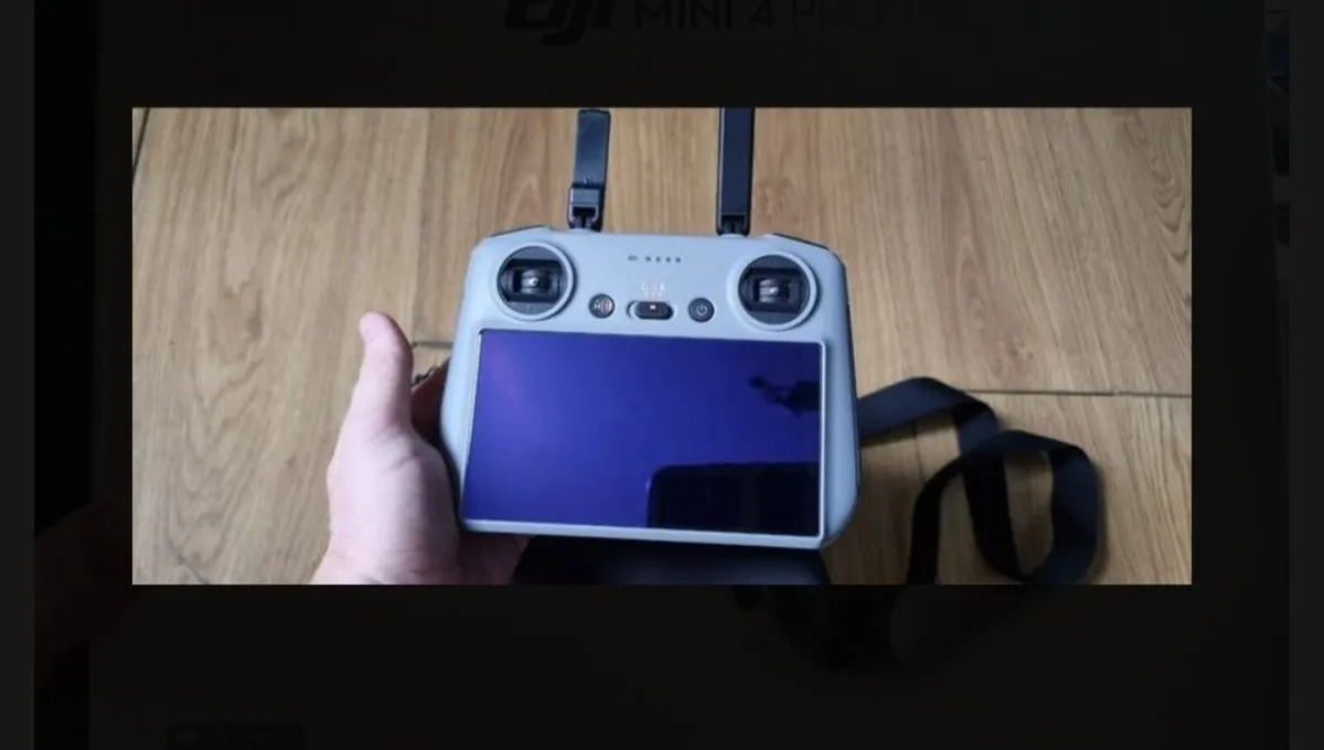 DJI mini 4 pro Drone - Image 2
