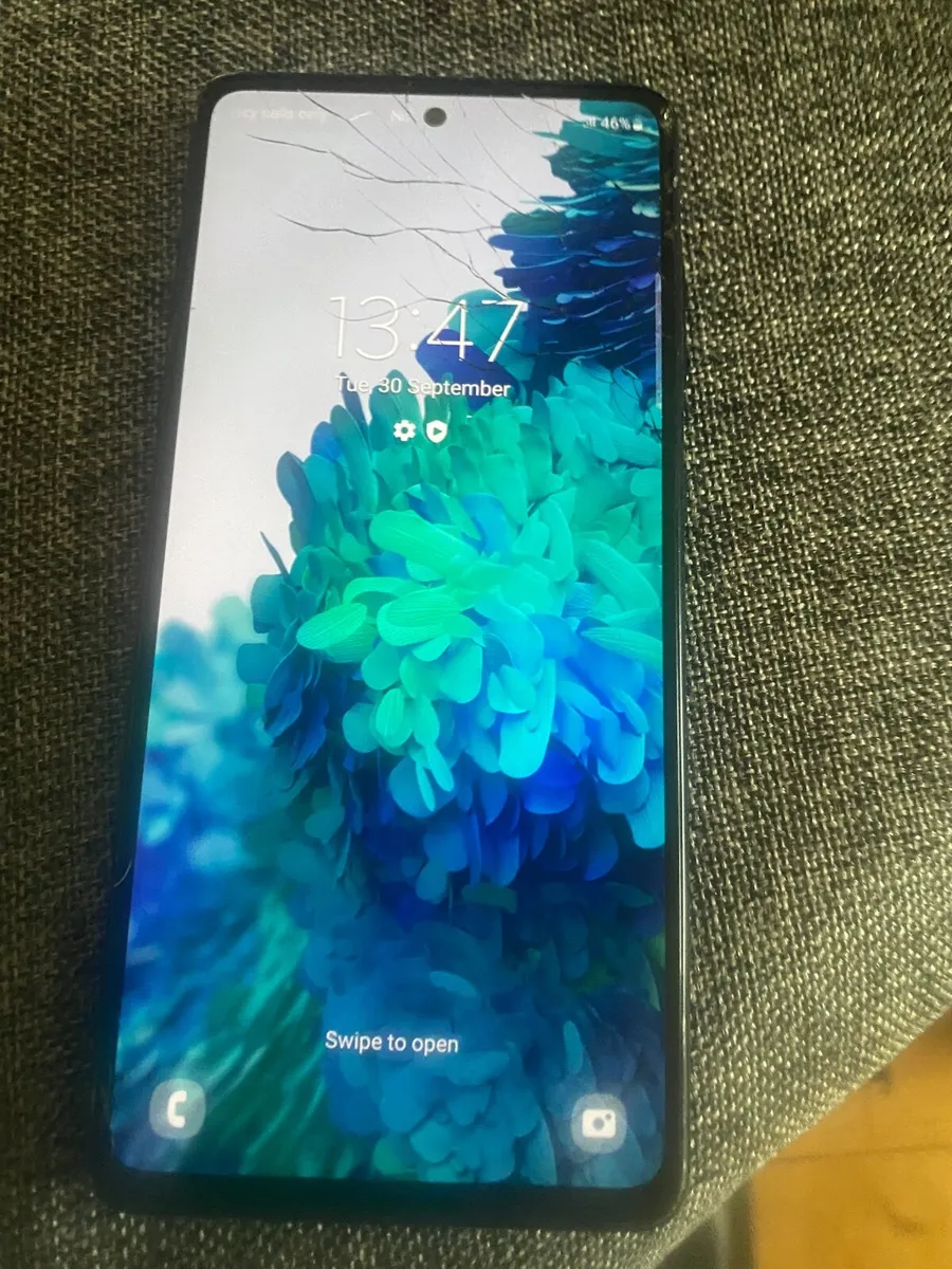 Samsung S20 FE 5G - Image 2