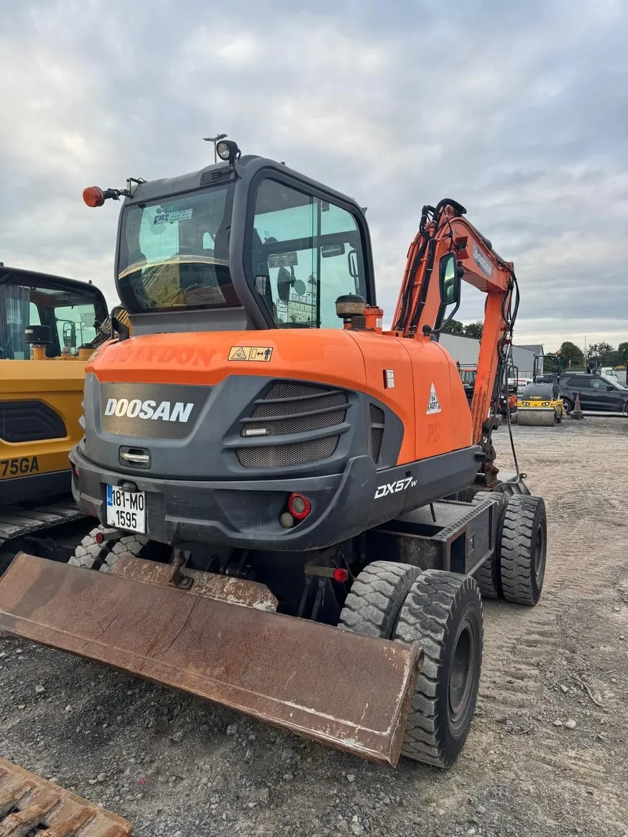 Rubber Duck, Doosan DX57W, - Image 2