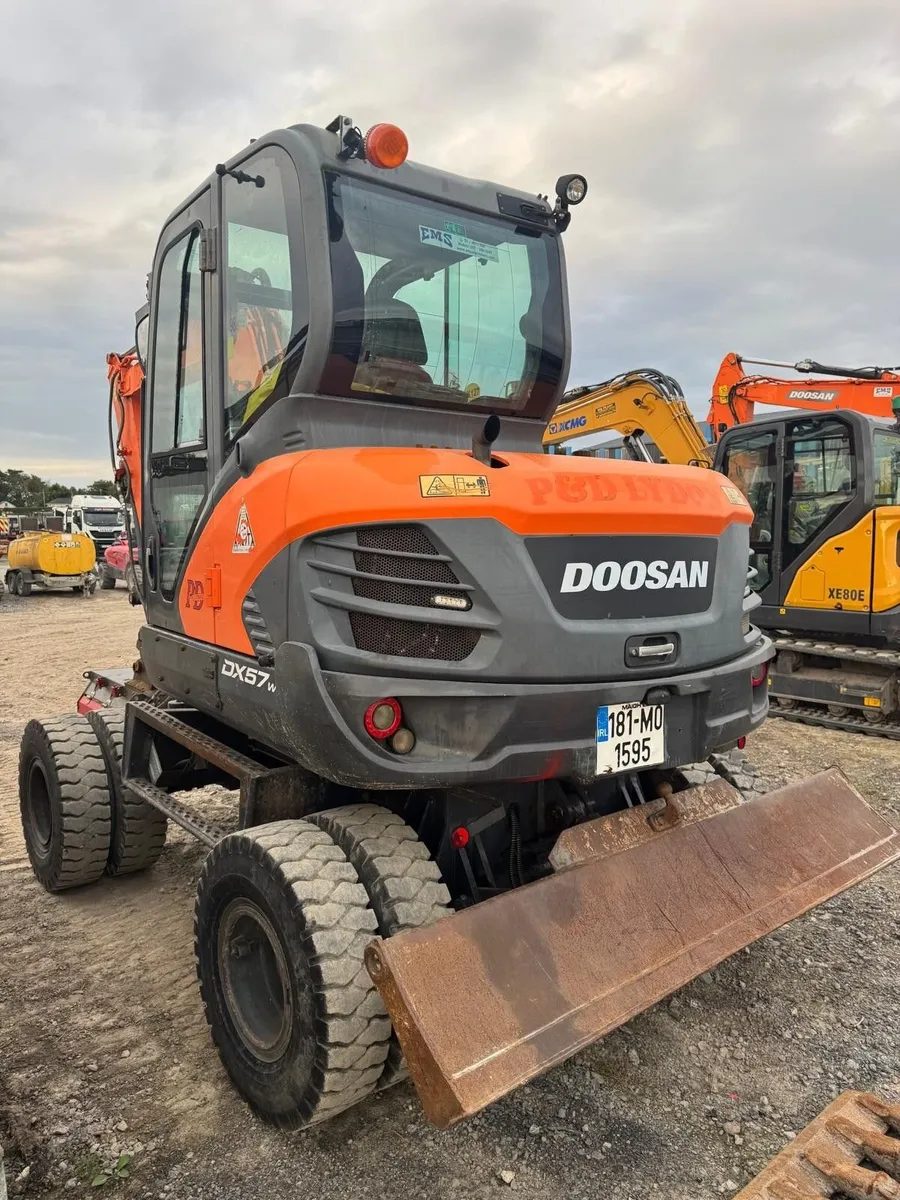 Rubber Duck, Doosan DX57W, - Image 3