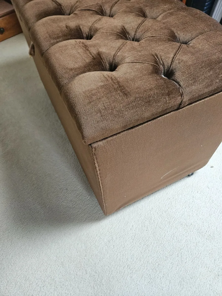 Blanket box - Image 1