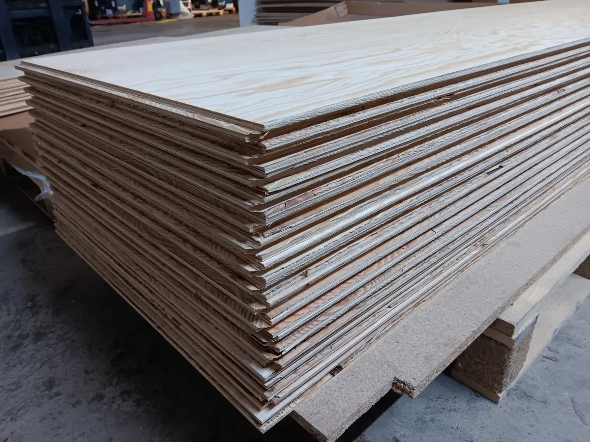 16 x tongue and groove boards - Image 2