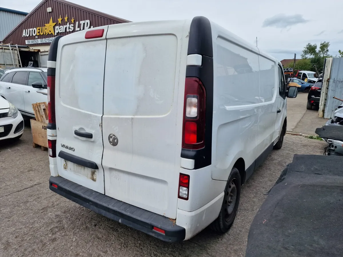 18 OPEL VIVARO 1.6CRDI MANUAL FOR BREAKING - Image 3