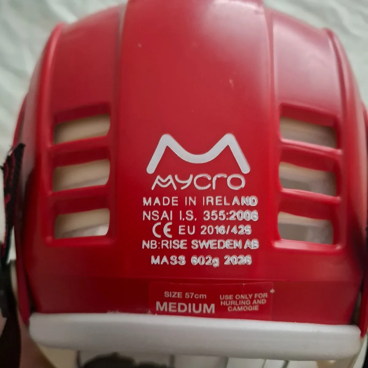 Kids hurling helmet - Image 1