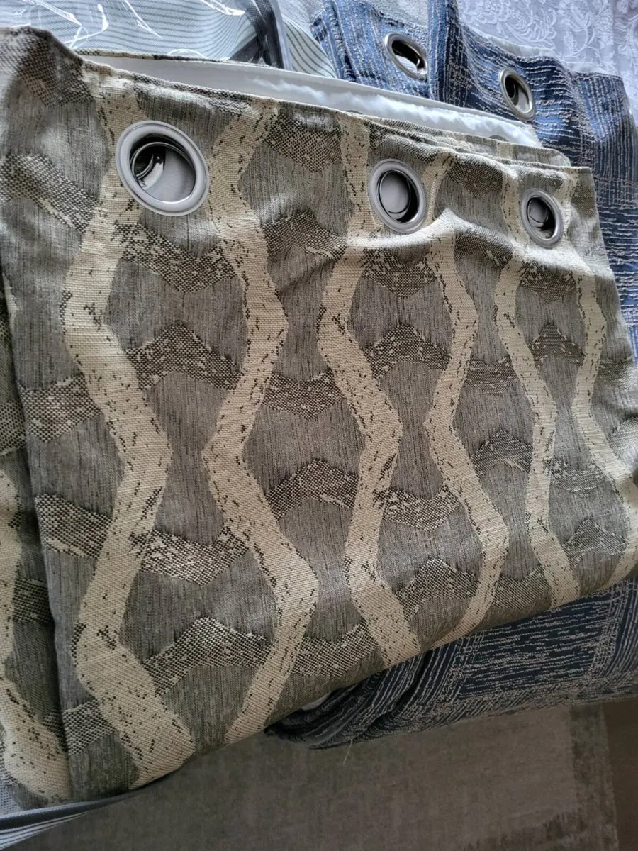 Curtains - Image 1
