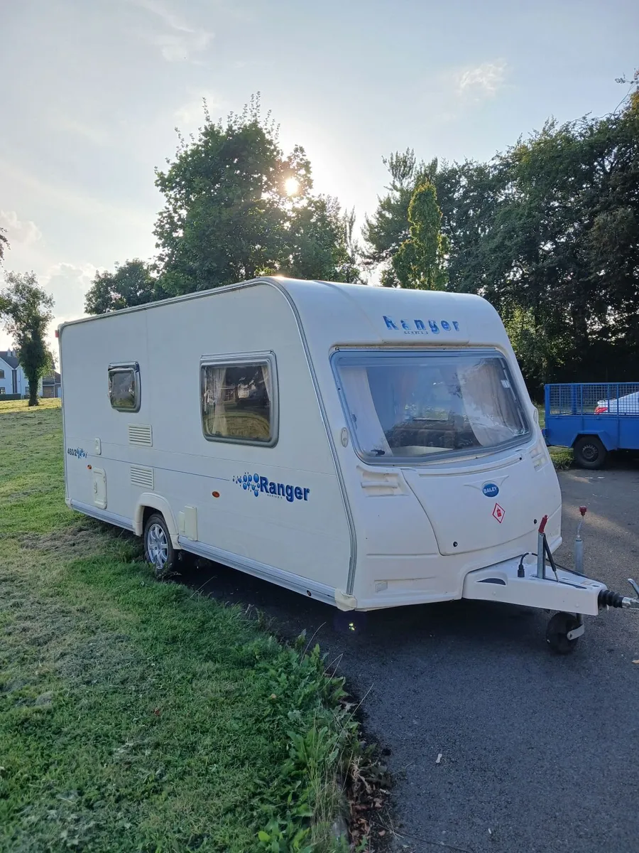 Caravan - Image 4