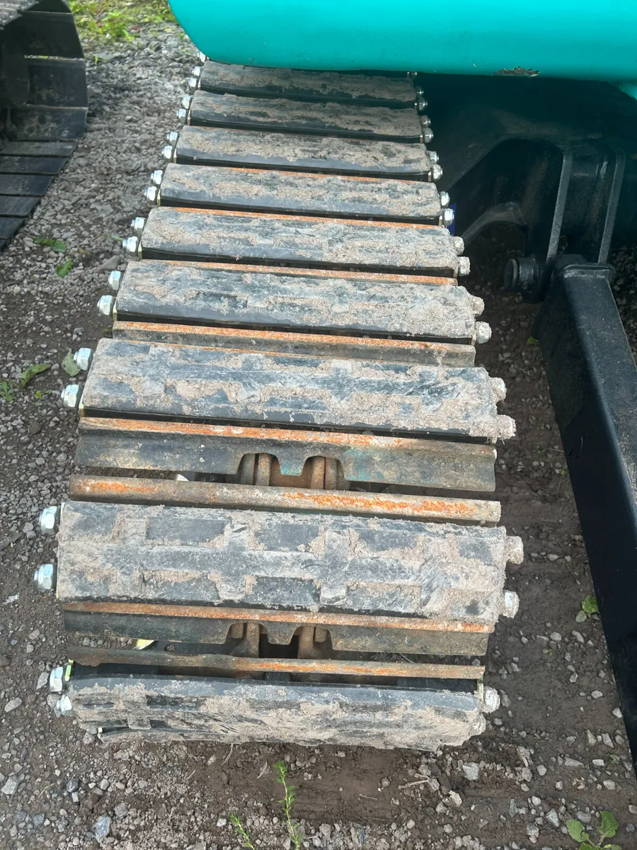 Rubber Blocks/Pads To Suit 4 - 7 Tonne Diggers - Image 2